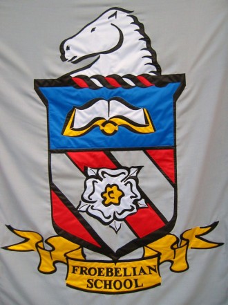 froebelian-school-crest.jpg