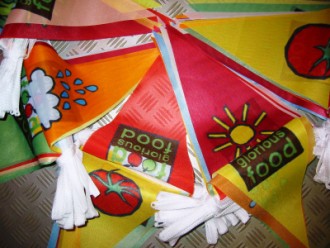printed-fabric-food-bunting.jpg printed-fabric-food-bunting.jpg
