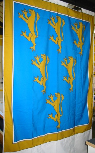 printed-heraldic-banner.jpg